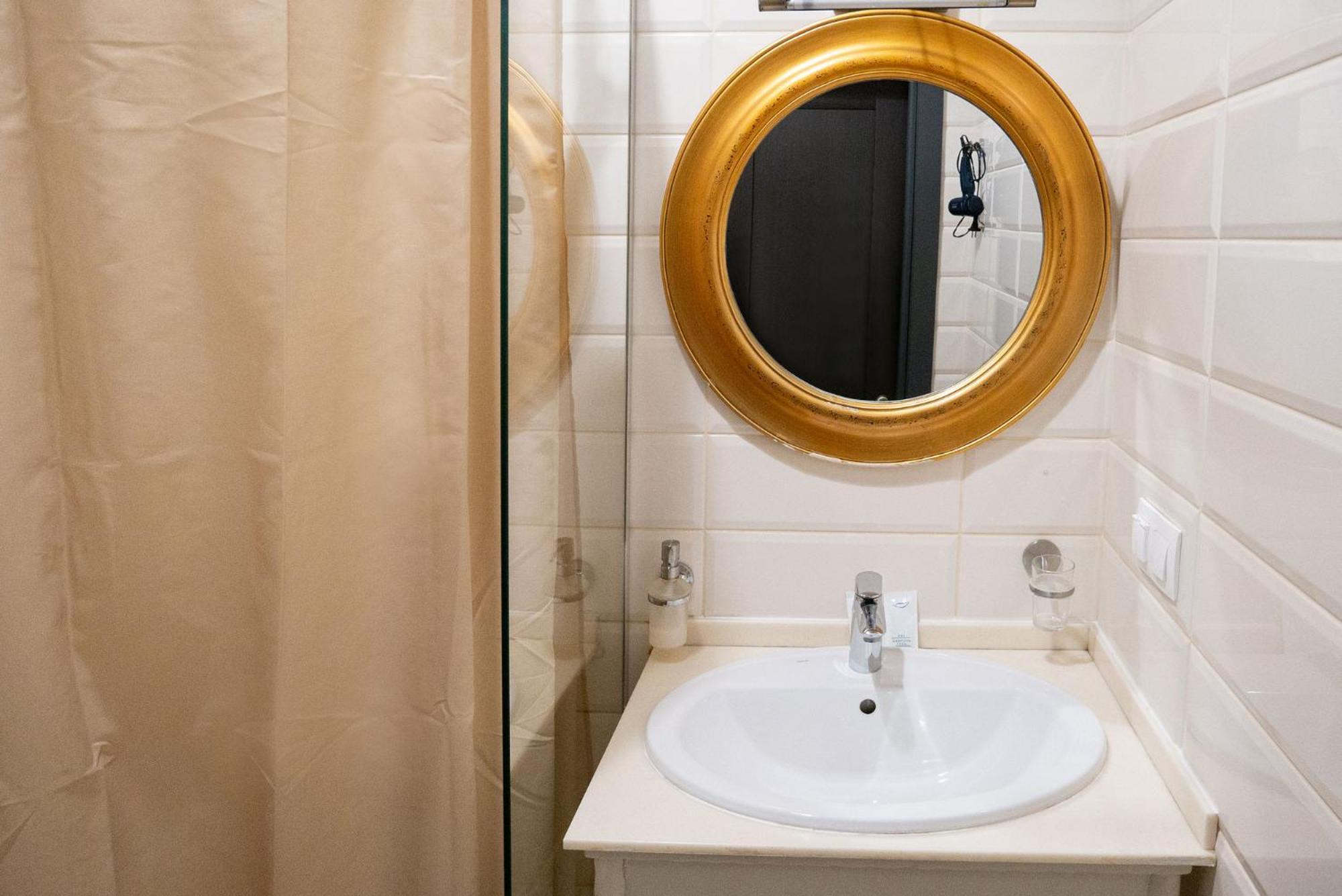 Apart Hotel Michelle Odessa Eksteriør bilde